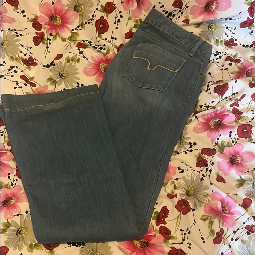 Kimes Ranch Women's Straight Leg Jeans in Classic Blue